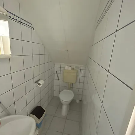 Taban Vendeghaz Gæstehus 3*