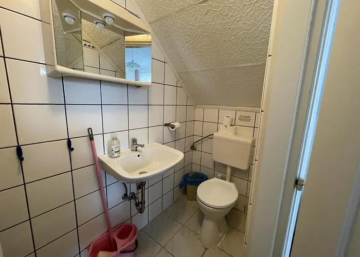 Taban Vendeghaz * Balatonlelle